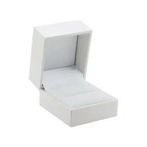 🆕📦 Leatherette Box with Ring Slot. Inner Satin Lid & Flock Base (White Outer, White Inner)