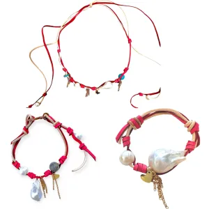 BARBIE BEACH DREAMS PEARL, GOLD CHARMS AND CHAIN ROCKER SET