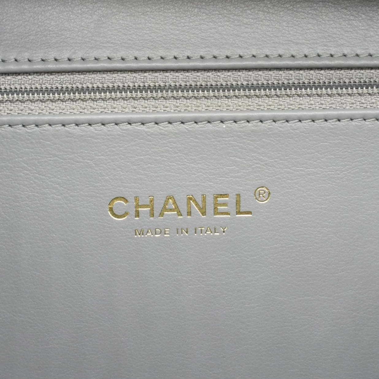 CHANEL Vanity Case Filigree CC  Large Caviar Quilted Shoulder Bag Grey