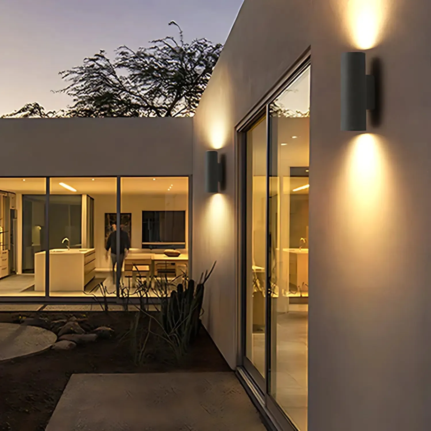 DualGlow - Functional Design Outdoor Wall Lamp