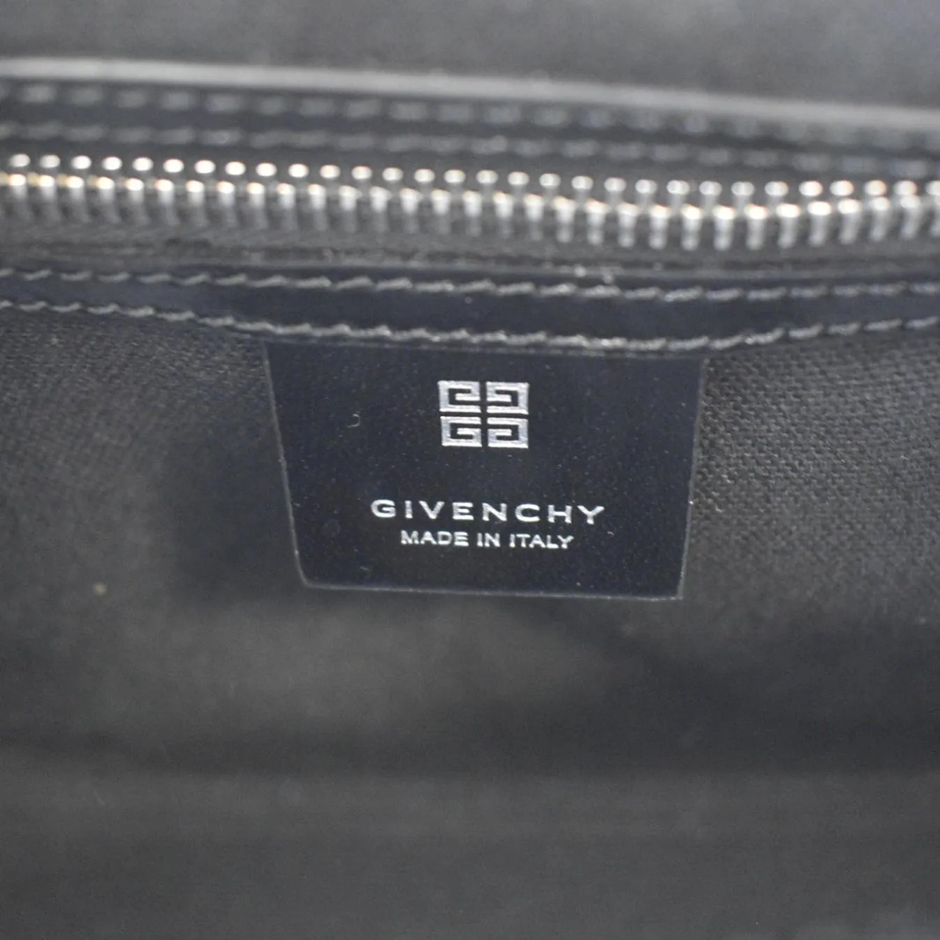 GIVENCHY Antigona Mini Leather Shoulder Bag Black