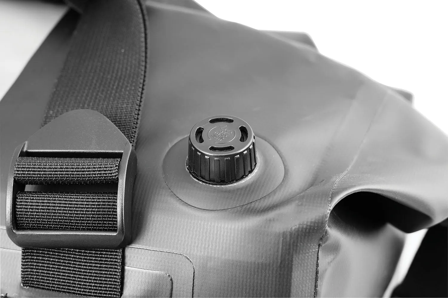 Hurricane 25L Duffle Bag
