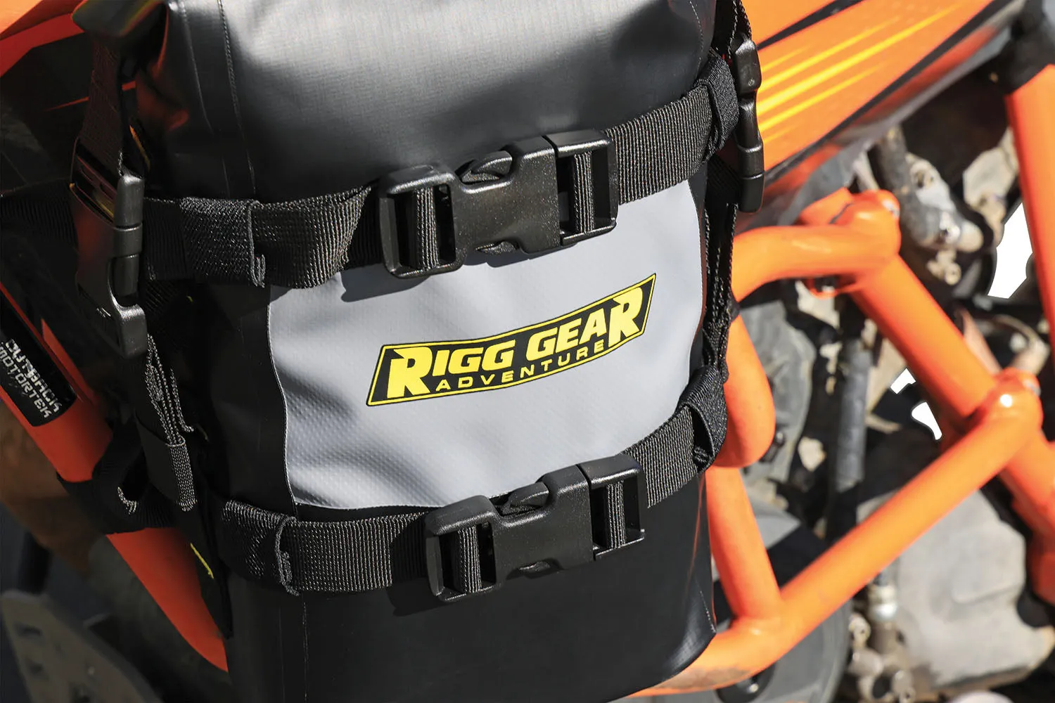 Hurricane Riggpak Crash Bar/Tail Bag
