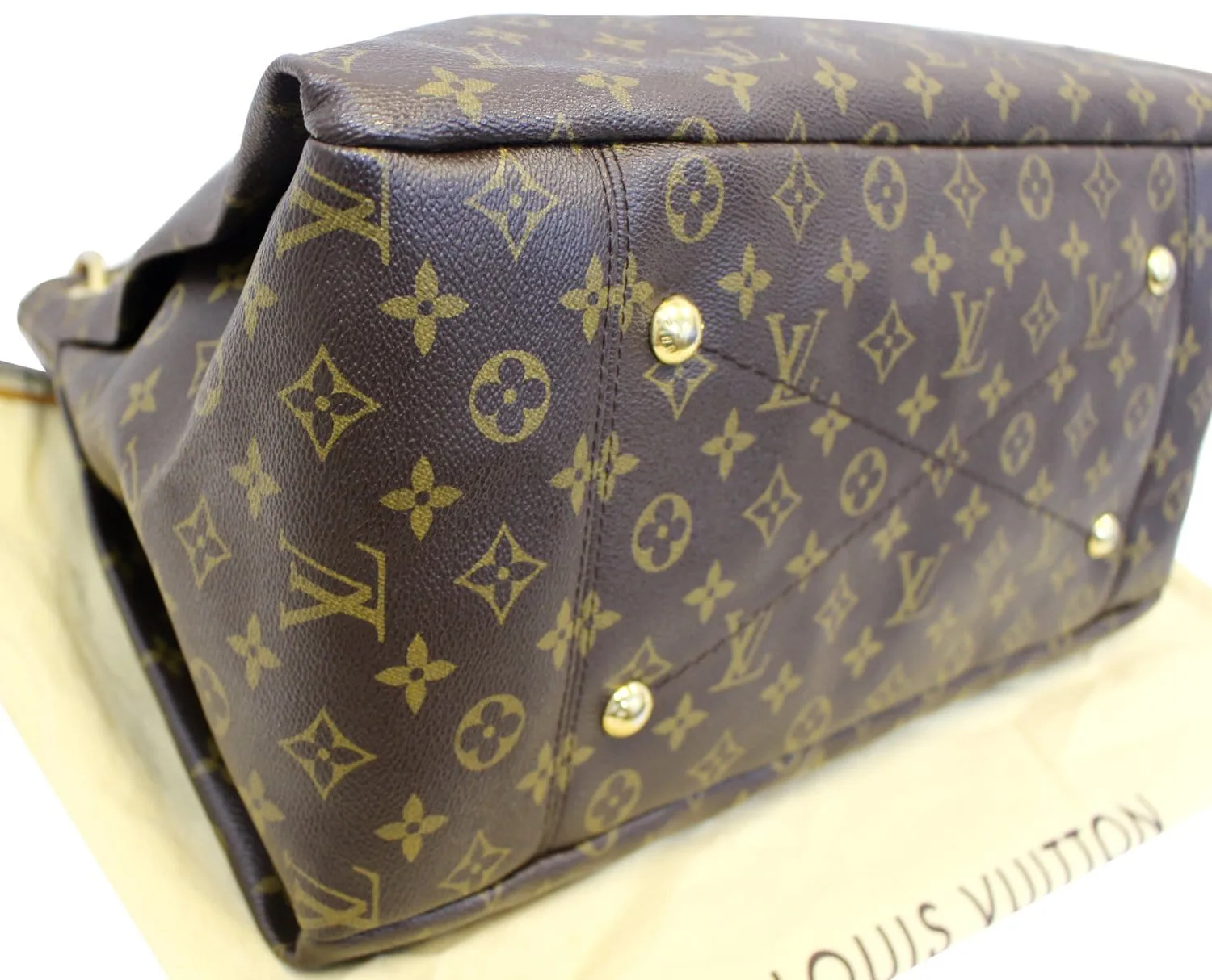 LOUIS VUITTON Artsy MM Monogram Canvas Hobo Shoulder Bag