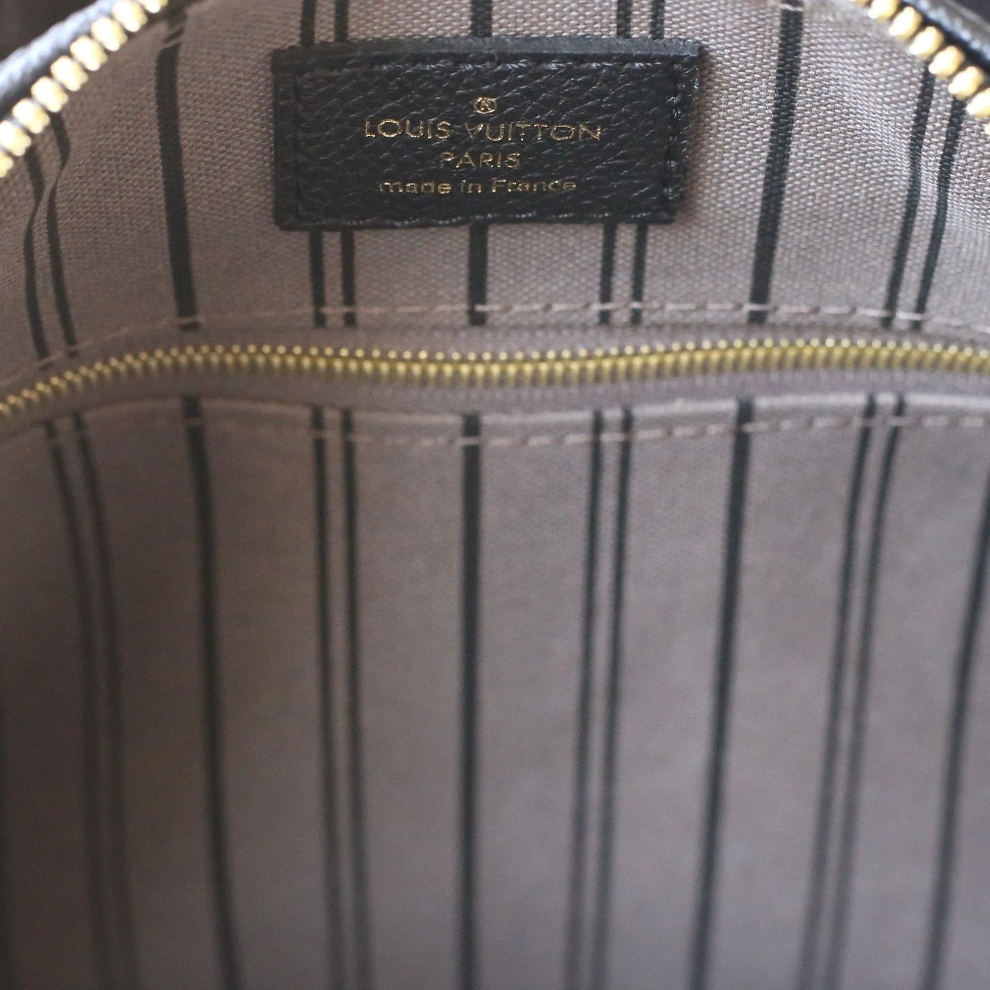 Louis Vuitton | Empreinte Leather Speedy Bandouliere | 25