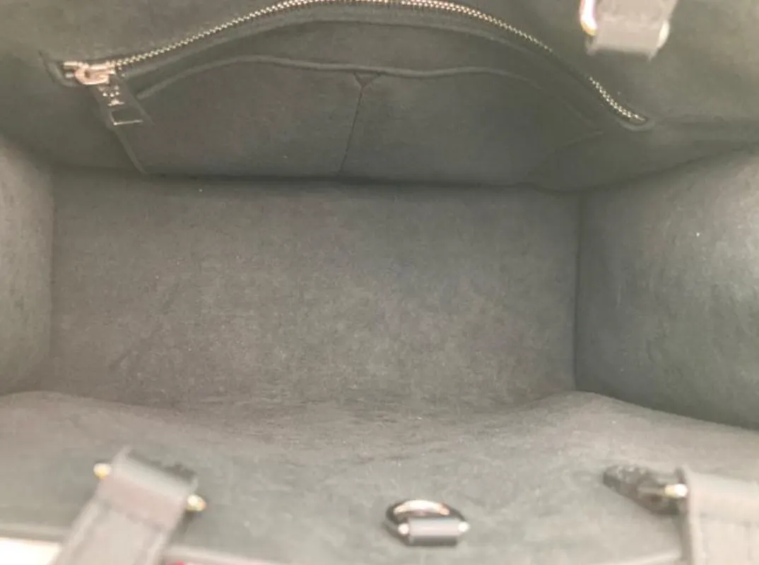 Louis Vuitton Epi Leather Onthego MM in Grenade White