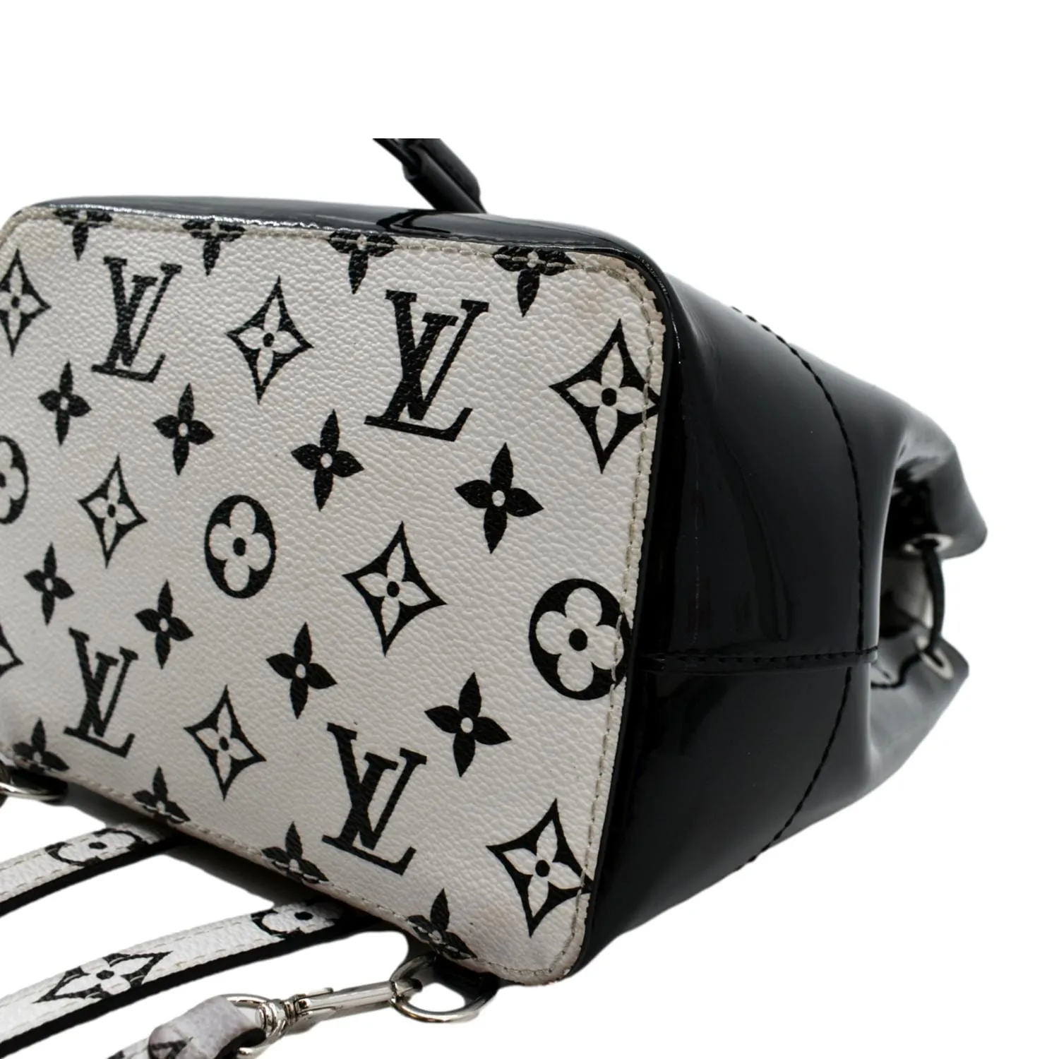 LOUIS VUITTON Hot Springs Monogram Vernis Leather Backpack Black/White