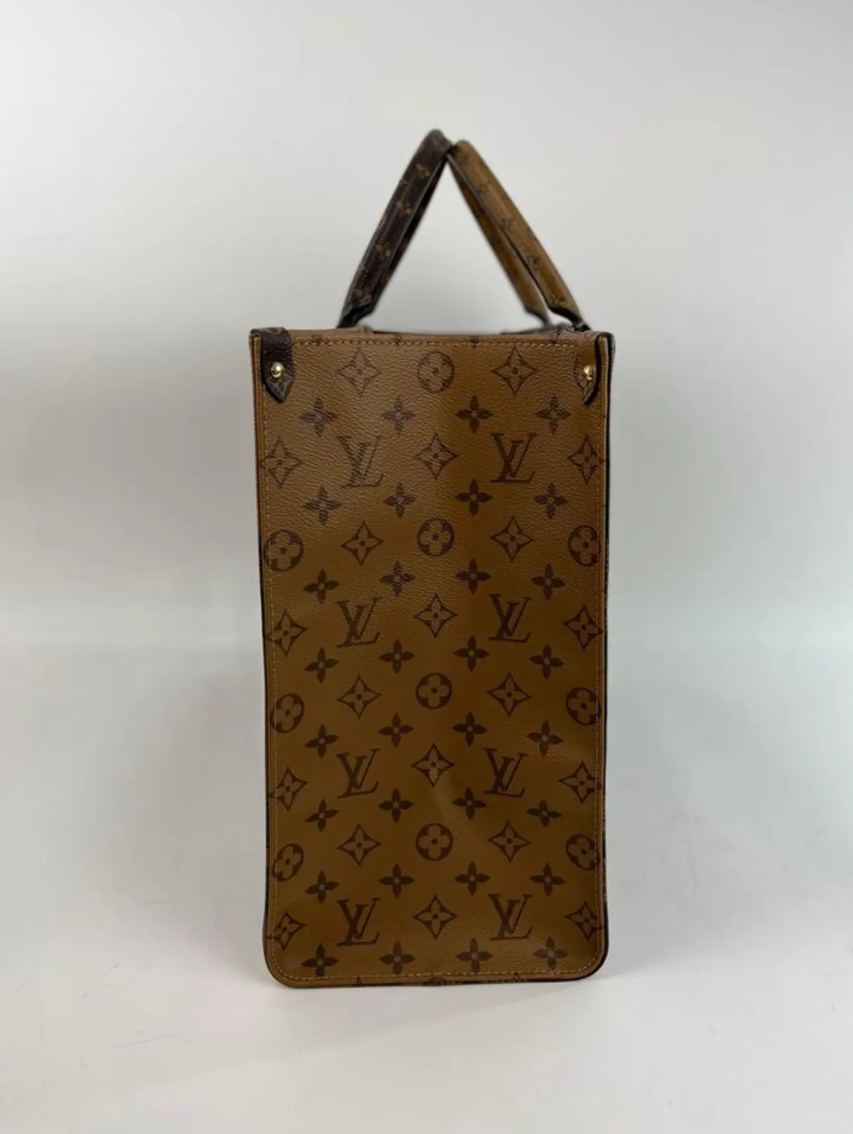 Louis Vuitton Limited Edition Giant Monogram Reverse Onthego GM