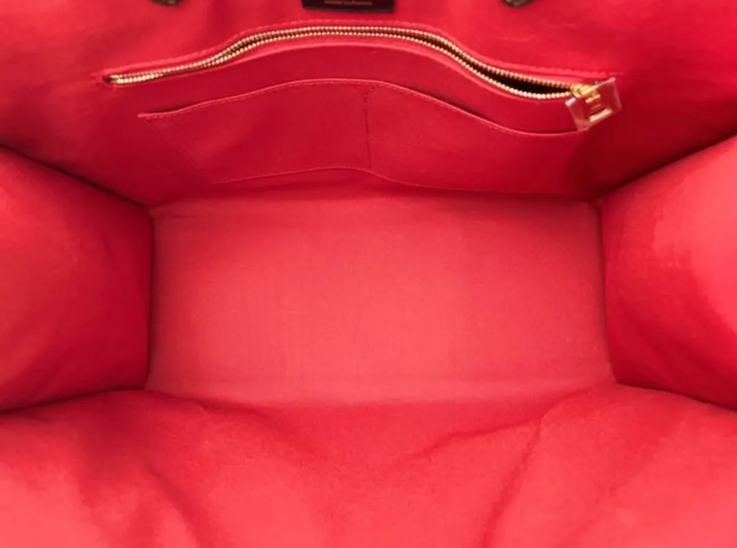 Louis Vuitton Limited Edition Giant Monogram Reverse Onthego GM