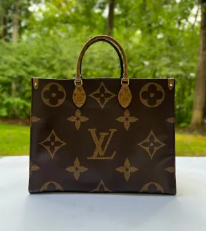 Louis Vuitton Limited Edition Giant Monogram Reverse Onthego GM