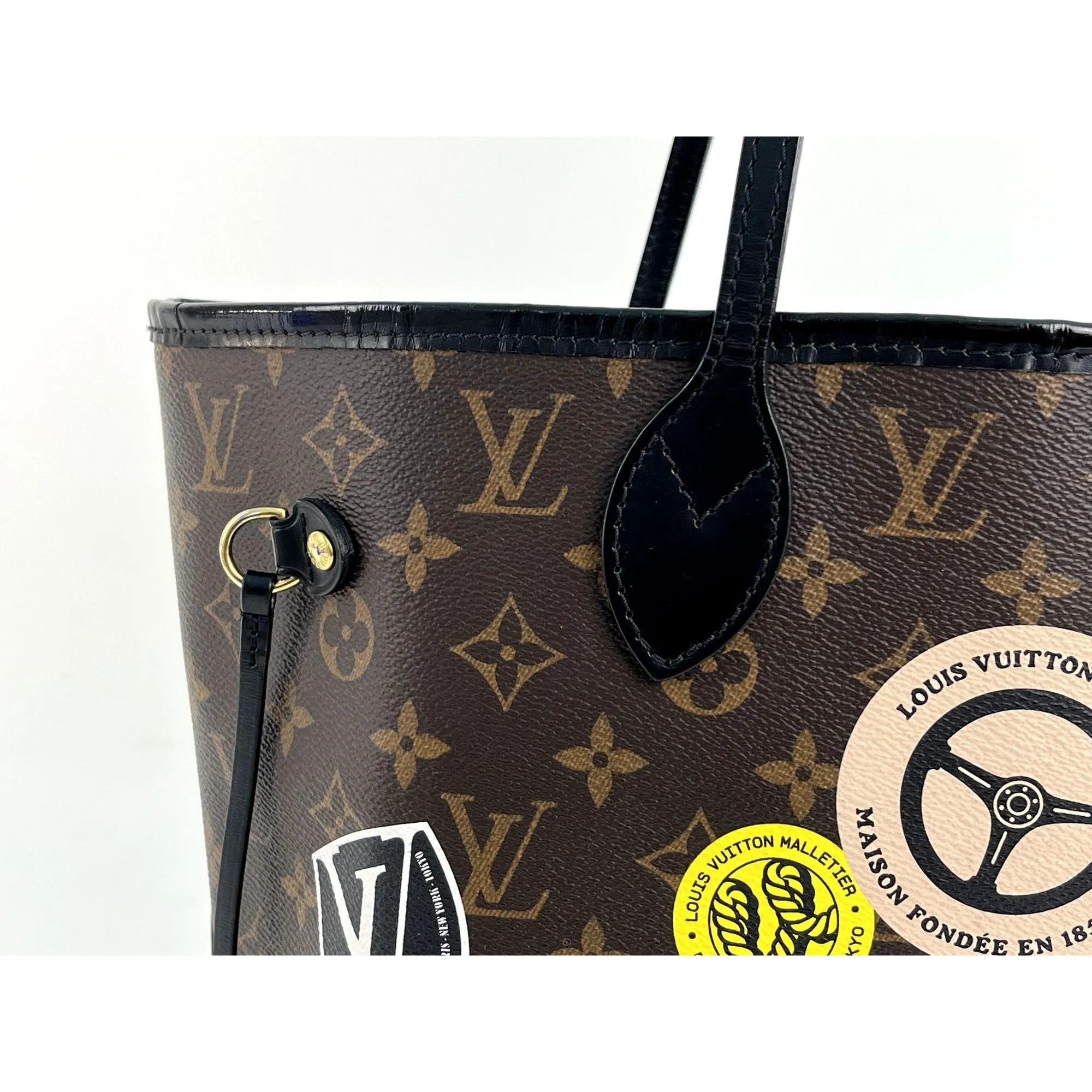 Louis Vuitton Monogram World Tour Neverfull MM