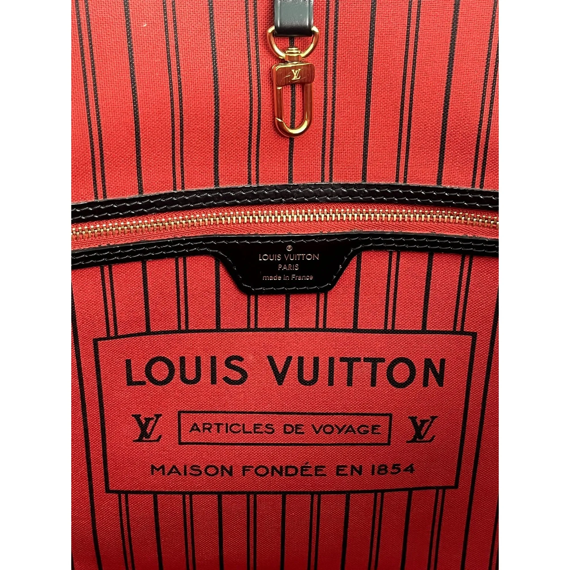 Louis Vuitton Monogram World Tour Neverfull MM