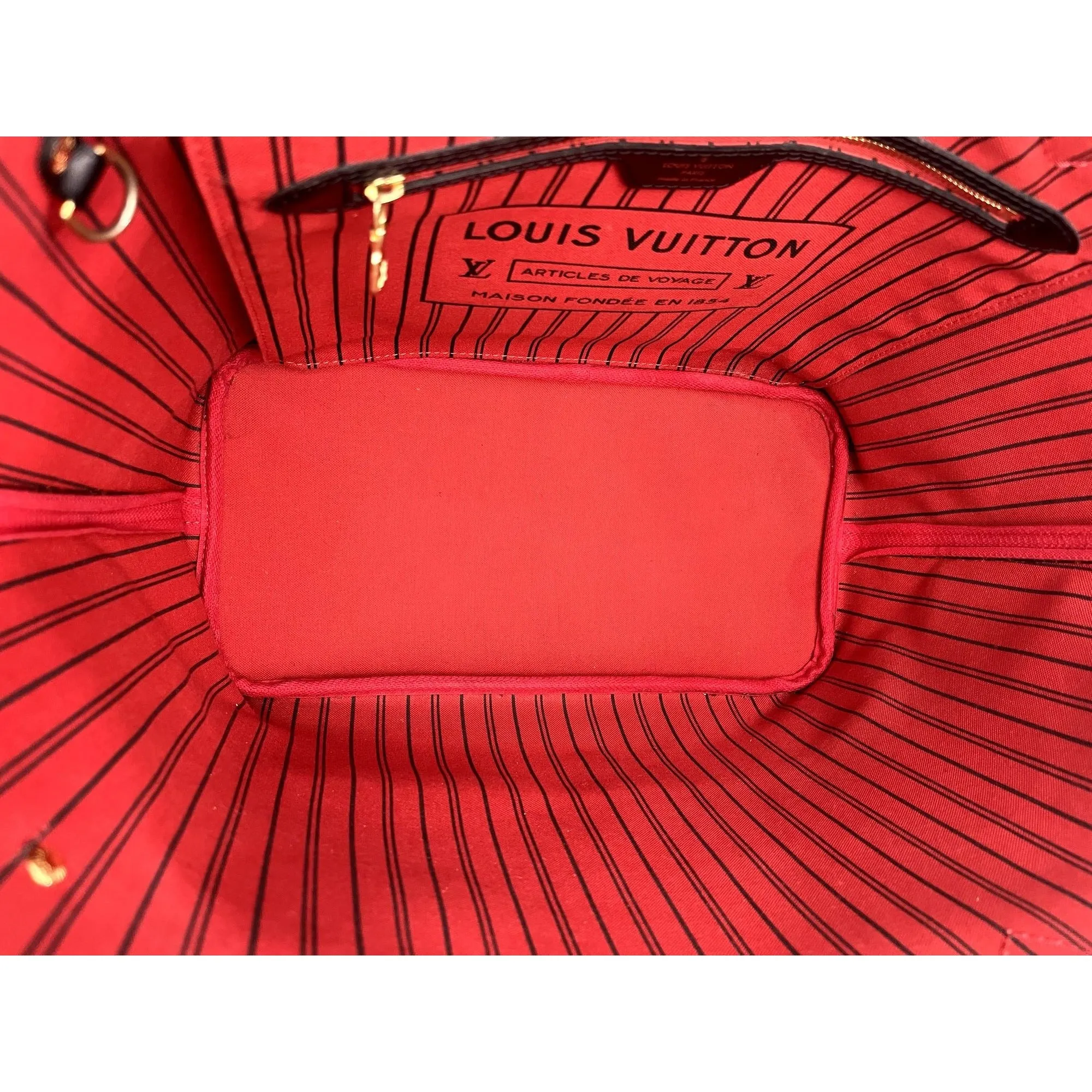 Louis Vuitton Monogram World Tour Neverfull MM