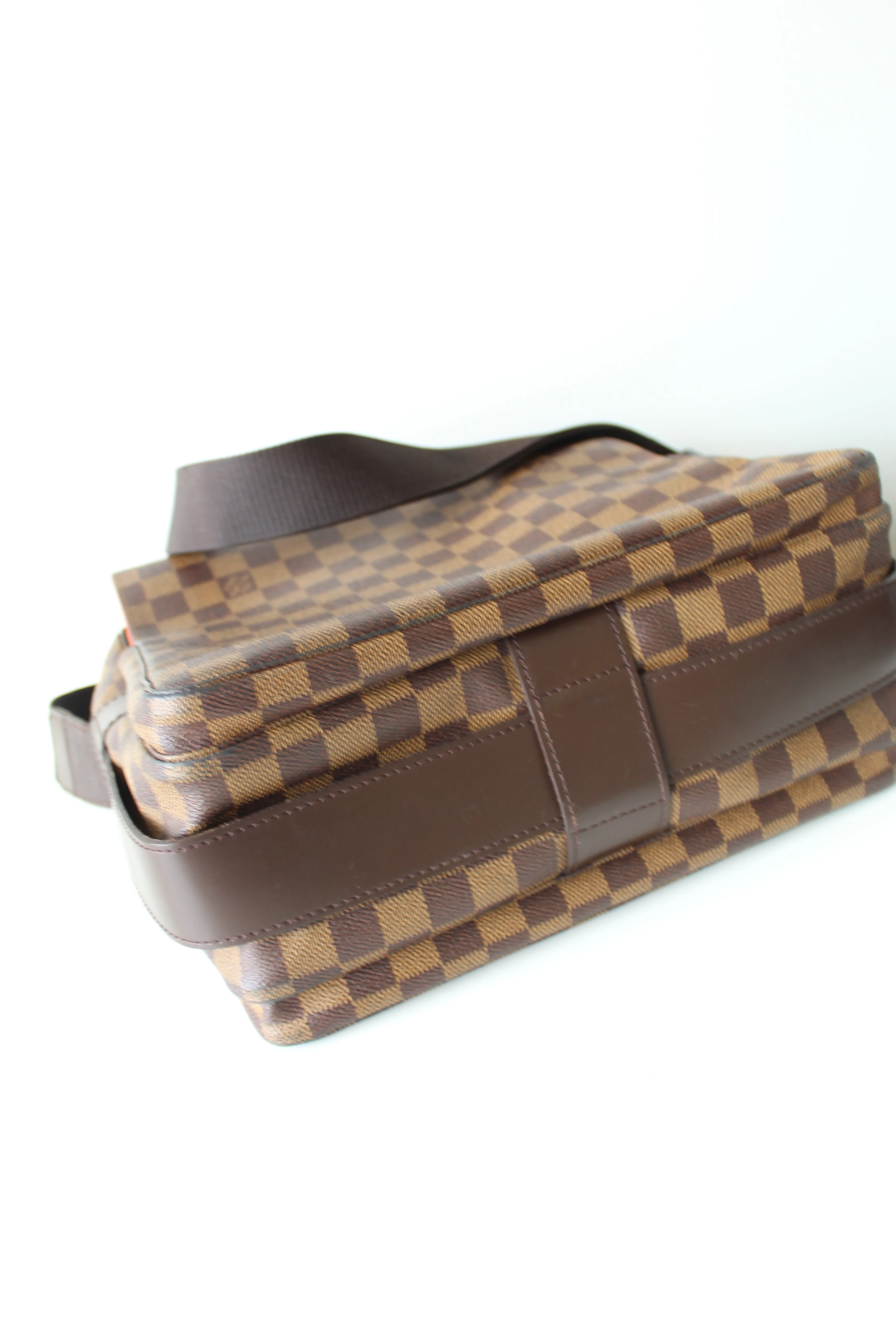 Louis Vuitton Naviglio