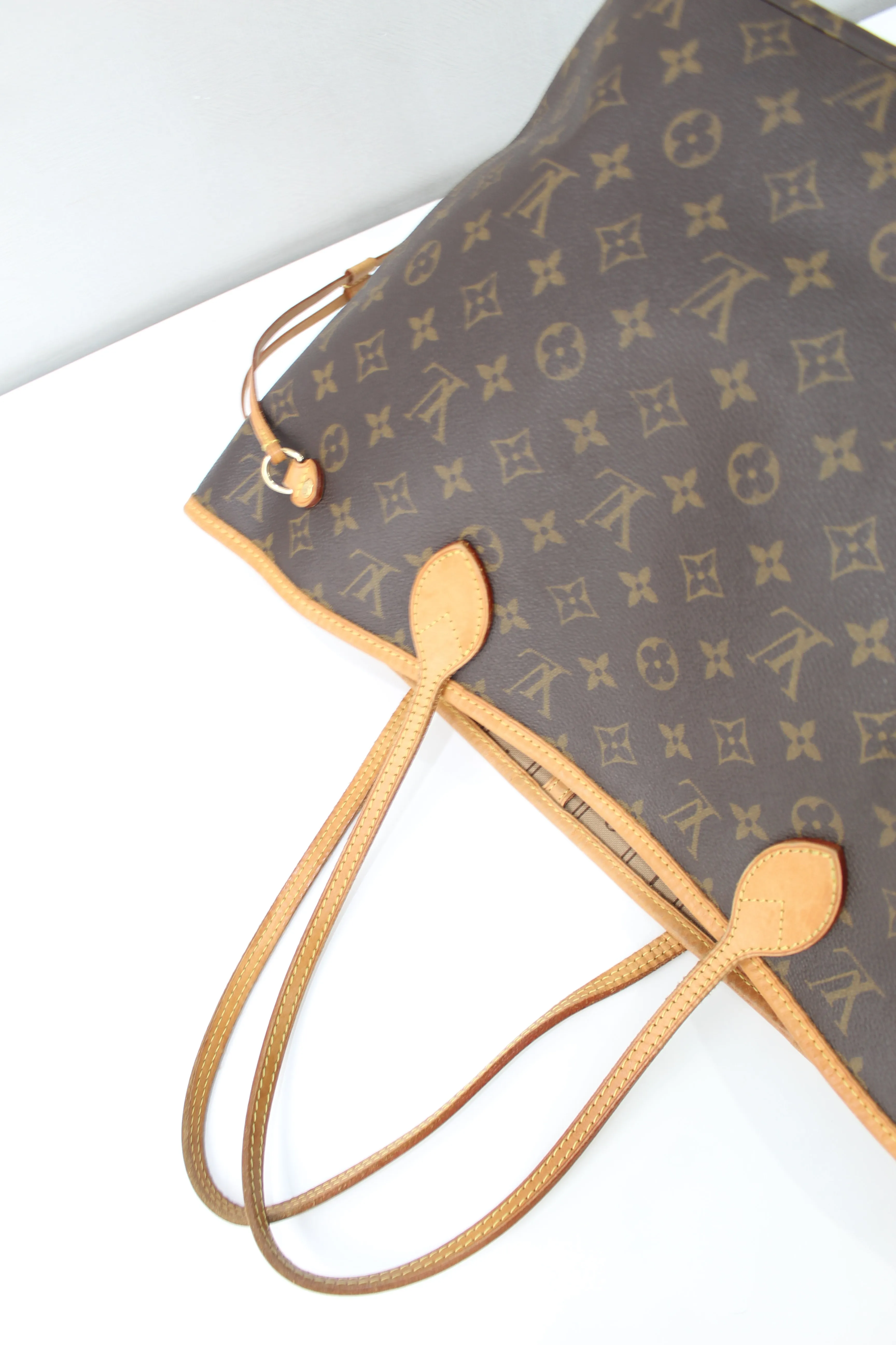 Louis Vuitton Neverfull MM