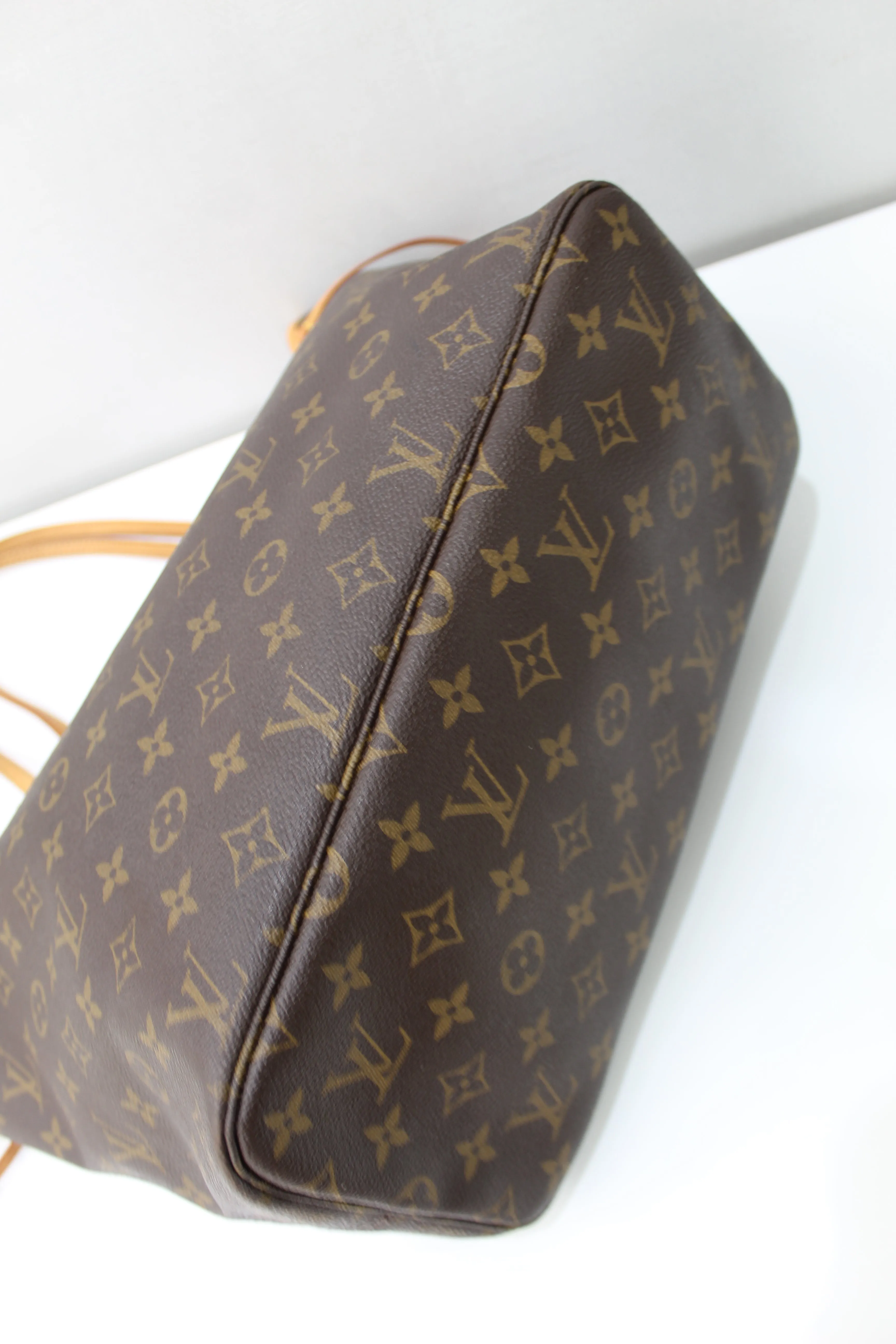 Louis Vuitton Neverfull MM
