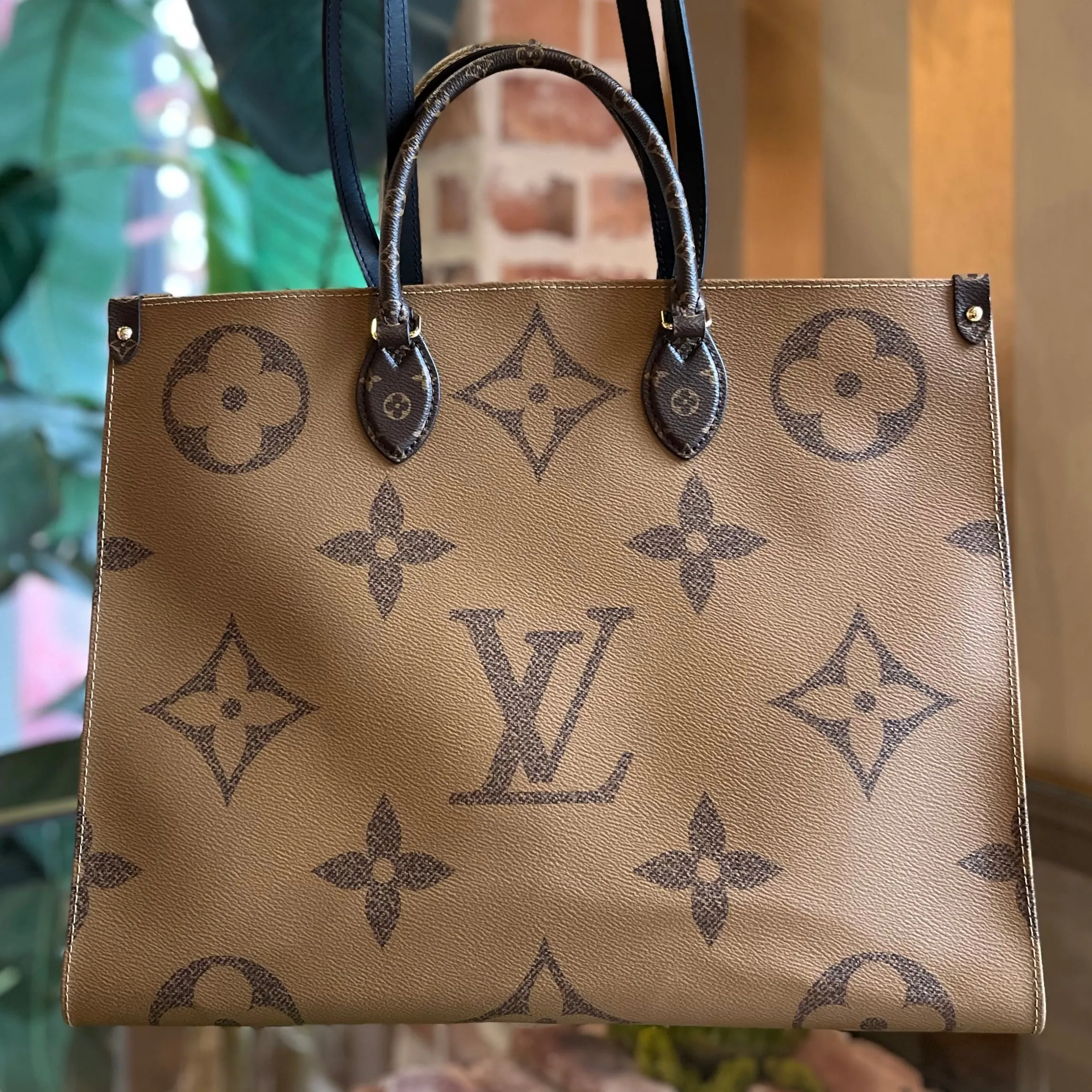 LOUIS VUITTON OnTheGo GM Brown Monogram Reverse Giant Monogram Canvas Tote Bag