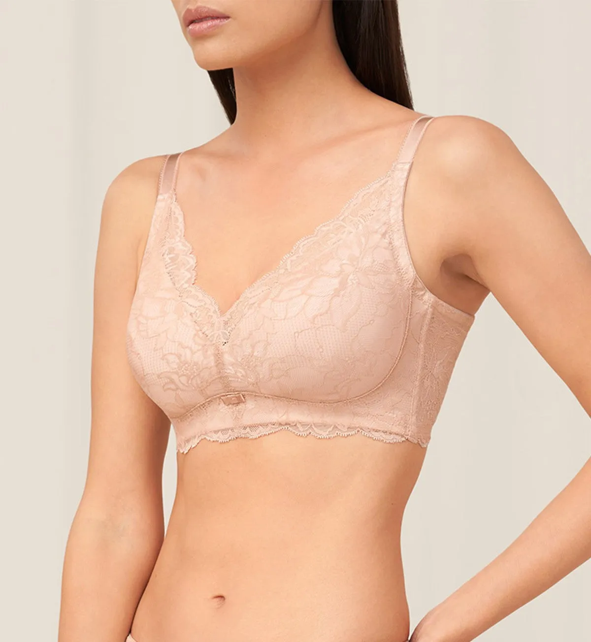 NATURAL ELEGANCE SLEEK NON-WIRED PADDED BRA
