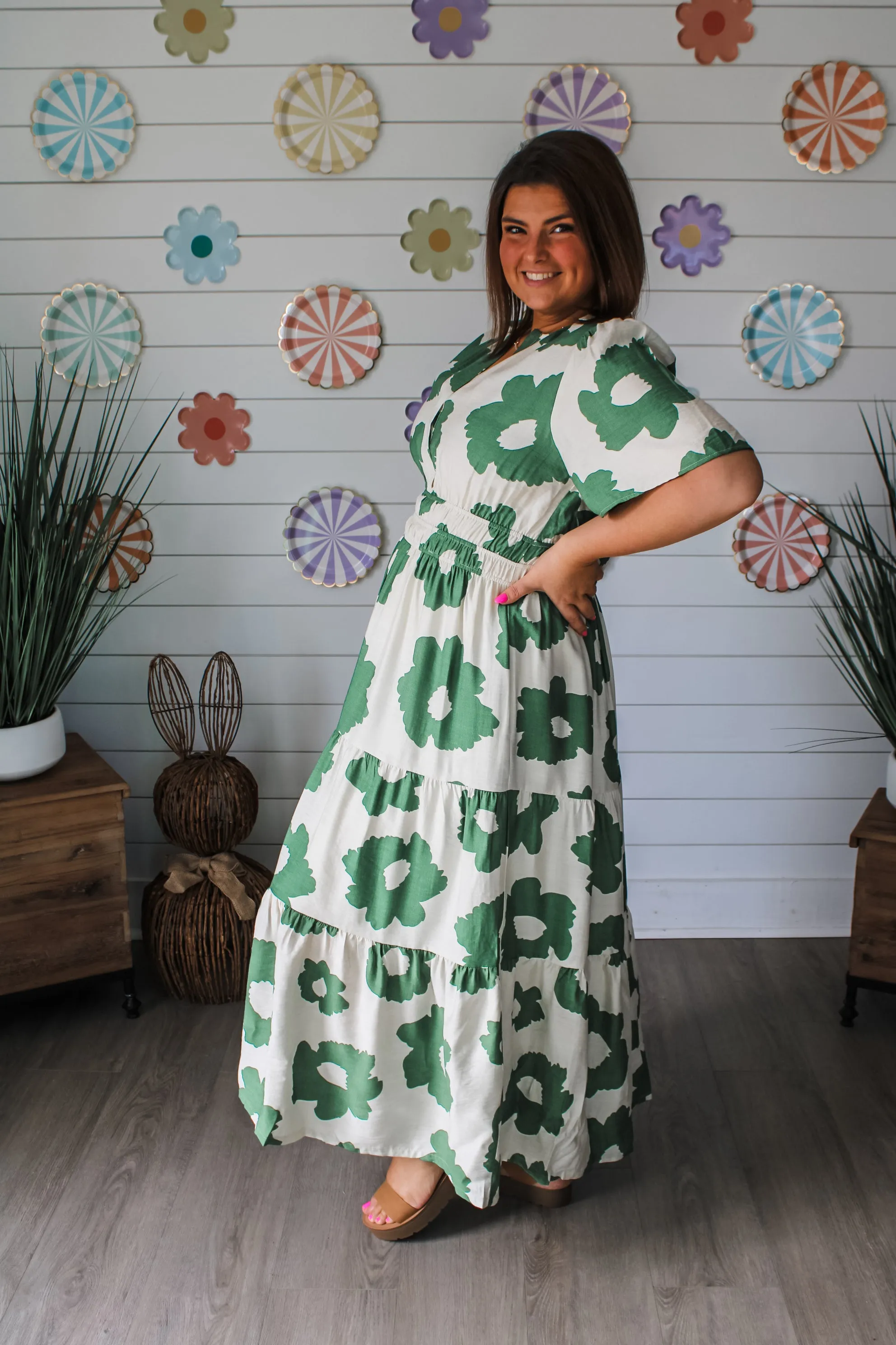 Poppy Floral Pocket Dress • Ivory/Green - PLUS