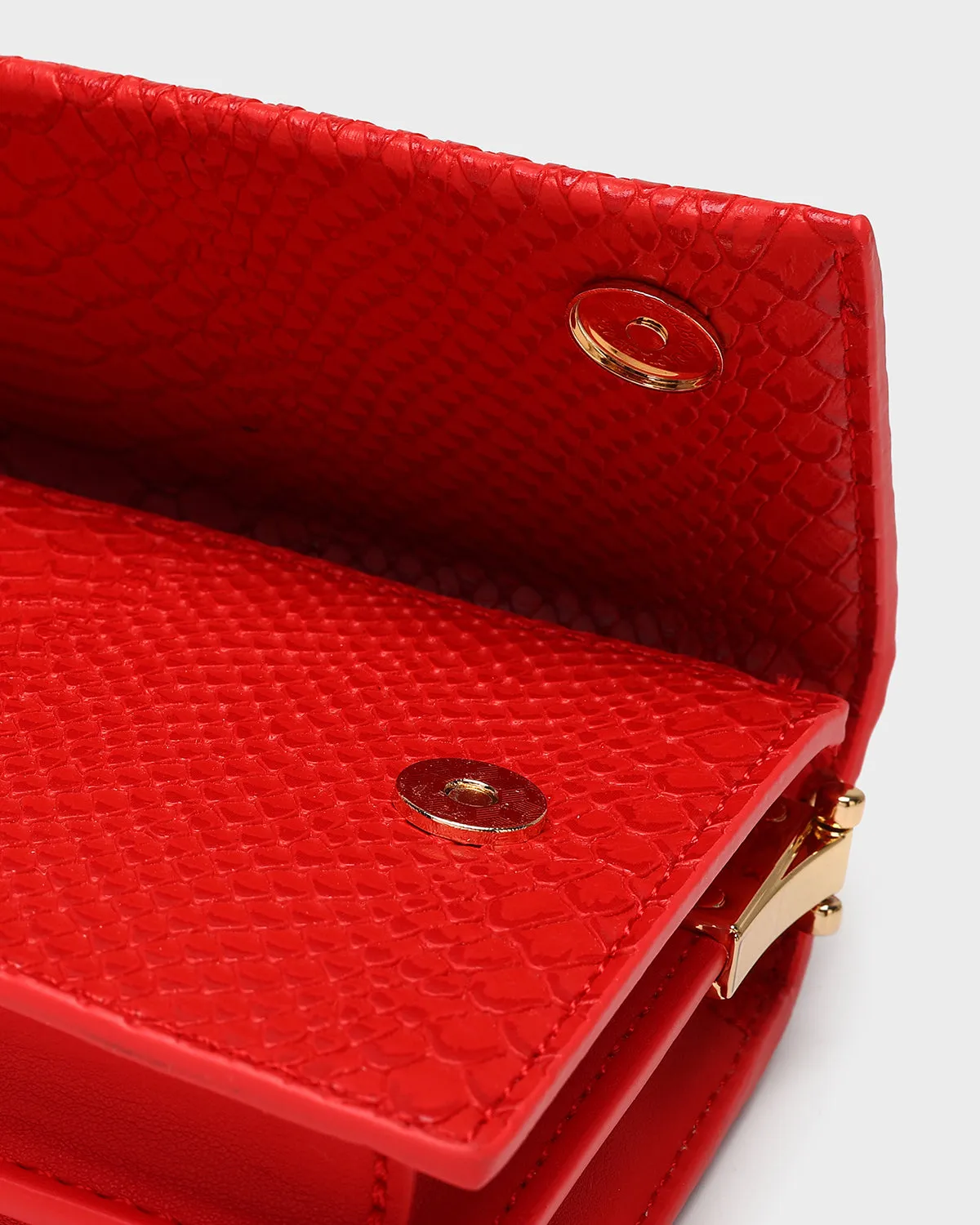 Sarah Purse in Red