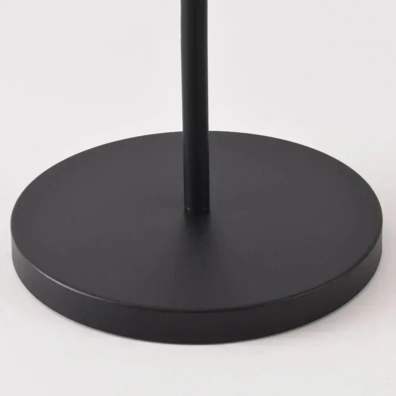 Signature Outdoor Solar Light – Stylish & Energy-Efficient Garden Illumination