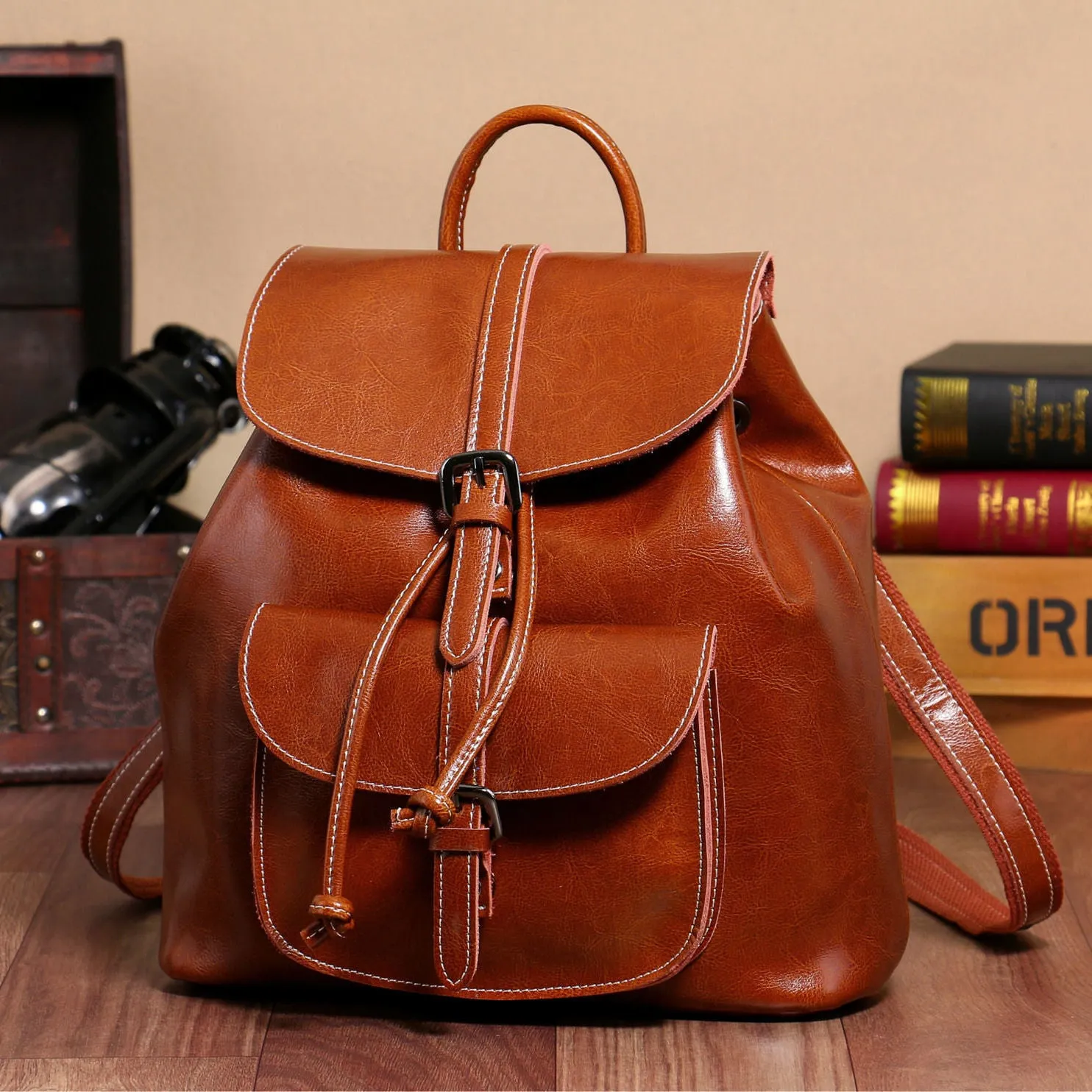Women's Fashion Trend Leather Leisure Oil Wax Backpacks